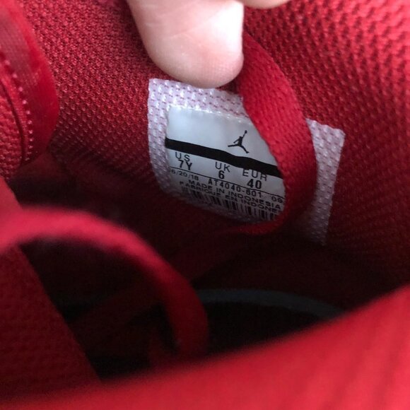 RARE 2018 Nike Air Jordan Legacy 312 Toro Size 7 Red - Picture 5 of 14